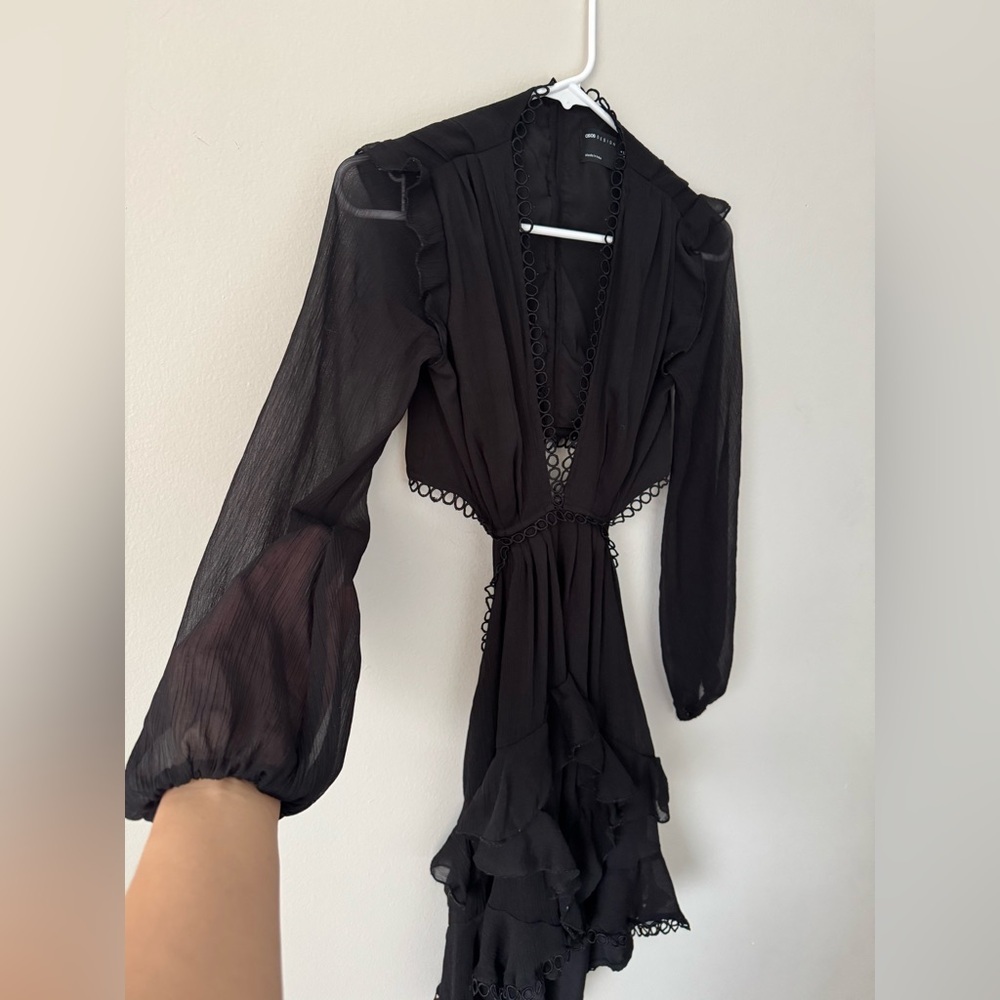 ASOS DESIGN mini dress with long sleeve and circle trim Sz 0 - Picture 11 of 12